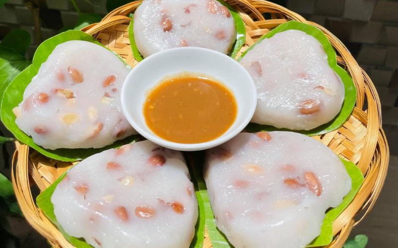 Kinh nghiệm pha chấm bánh đúc thơm ngon, chuẩn vị
